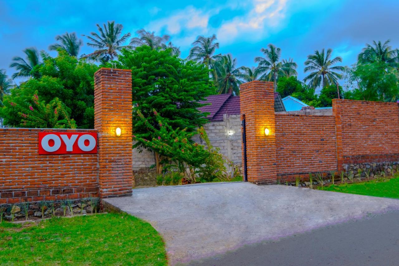 Oyo 2864 Mangsit Garden Homestay Exterior photo