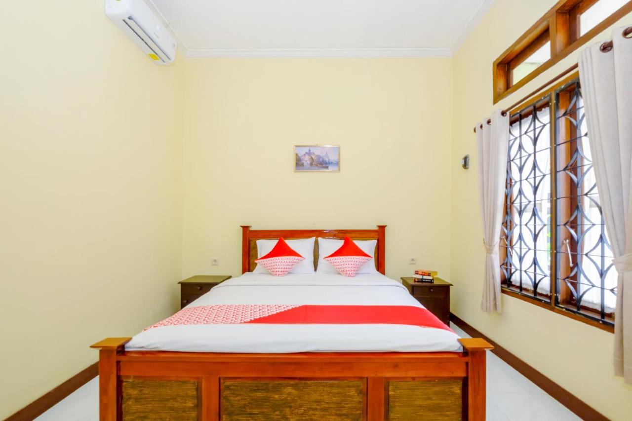 Oyo 2864 Mangsit Garden Homestay Exterior photo